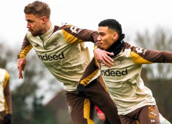 Brentford x Tottenham: onde assistir, horário e prováveis escalações pela Premier League. Imagem: Divulgação Brentford