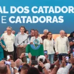 Catadores devem ser reconhecidos como agentes ambientais, afirma Boulos