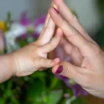 CCJ aprova proposta que revoga lei de alienação parental