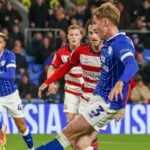 Cardiff x Chelsea: onde assistir, escalações e tudo sobre o duelo pela Copa da Liga Inglesa. Imagem: Divulgação Chelsea