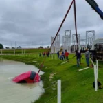 Carro é retirado do Lago Municipal em Guarantã do Norte