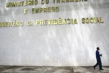 Empregos fecham novembro com saldo positivo de 85,8 mil vagas no Brasil