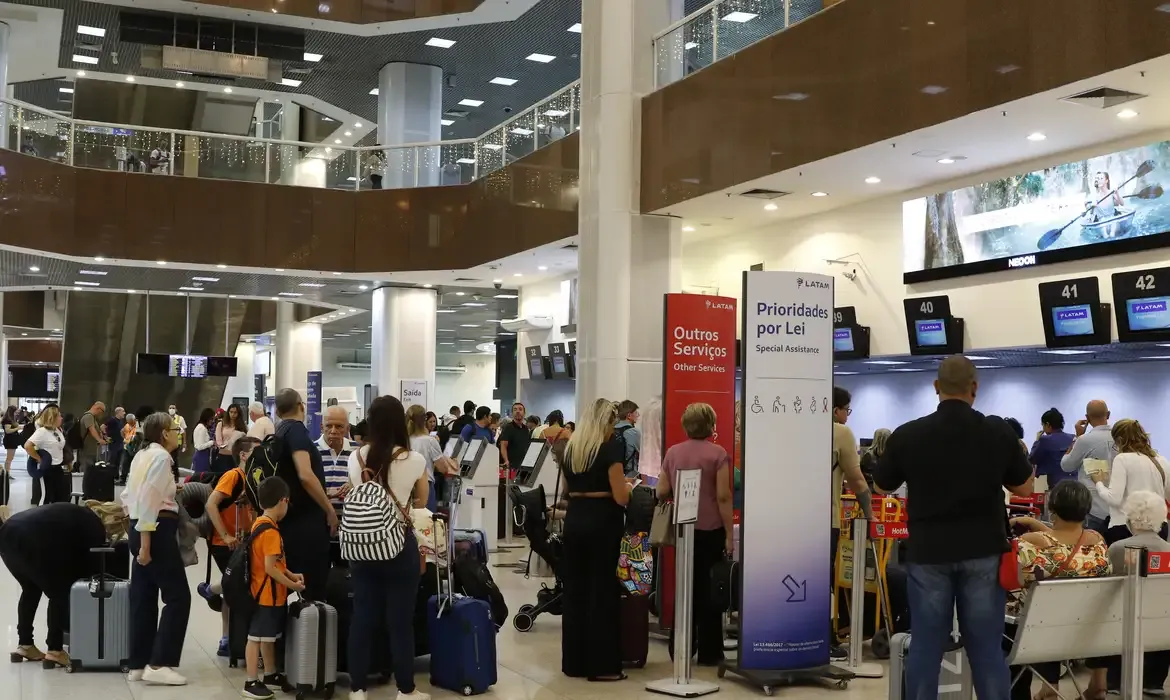 Anac avalia aumento de voos no Santos Dumont e enfrenta críticas da prefeitura