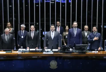 Congresso aprova orçamento de 2026 com meta de superávit