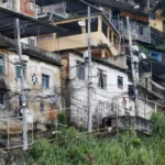 Favelas enfrentam limitações graves de acesso e infraestrutura