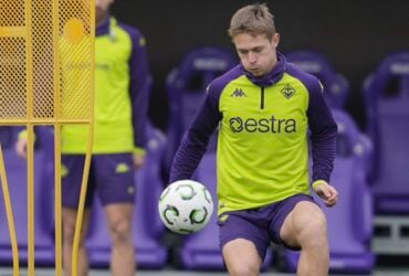 Fiorentina x Udinese ao vivo: onde assistir, escalações e palpite pelo Campeonato Italiano. Imagem: Divulgação Fiorentina