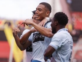 lg-noticias-gra-mio-goleia-o-sport-em-recife-e-garante-vaga-na-copa-sul-americana-4567