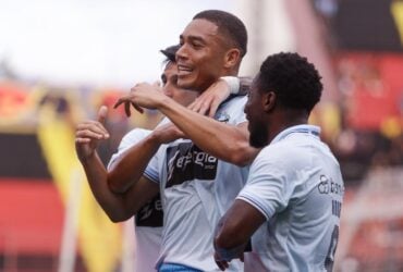 lg-noticias-gra-mio-goleia-o-sport-em-recife-e-garante-vaga-na-copa-sul-americana-4567