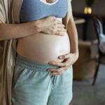 Cuiabá lidera índice de maternidade precoce entre capitais em 2024; IBGE aponta alerta de vulnerabilidade social