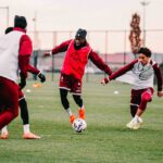 Metz x PSG: confronto decisivo na Ligue 1 agita o sábado e promete fortes emoções. Imagem: Divulgação Metz