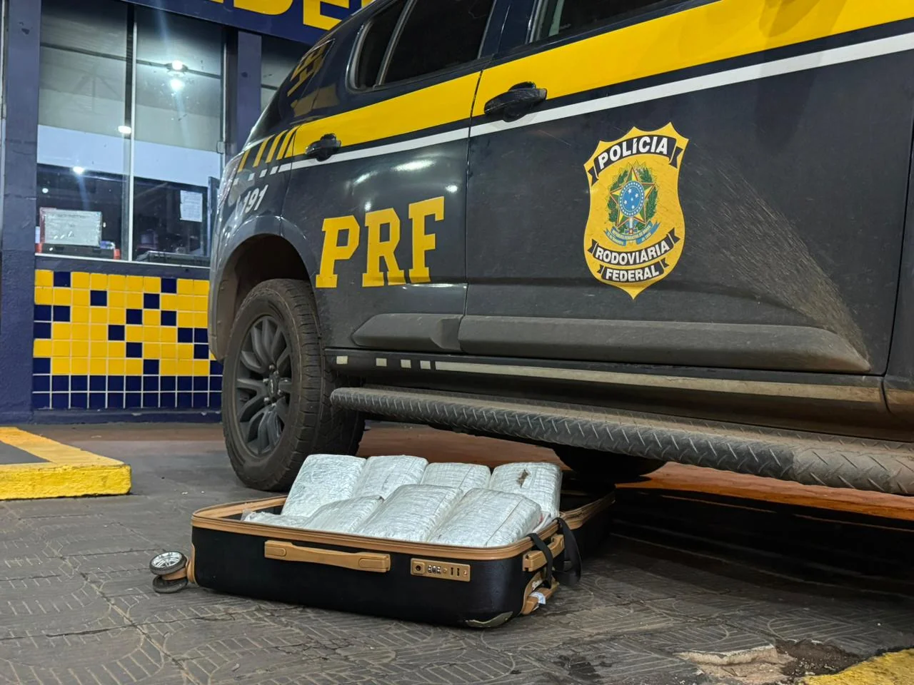 Homem é preso com 8,2 kg de skunk em fiscalização da PRF em Rondonópolis