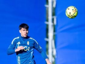 Real Oviedo x Mallorca: onde assistir, escalações e o clima do duelo pelo Campeonato Espanhol. Imagem: Divulgação Oviedo