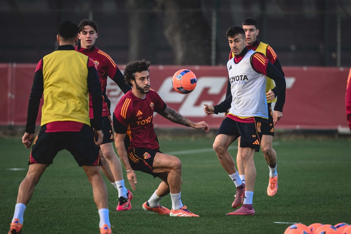 Roma x Como ao vivo: onde assistir escalações e tudo sobre o duelo do Campeonato Italiano. Imagem: Divulgação Roma