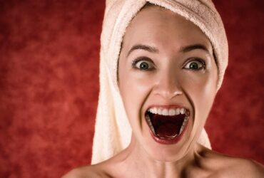 Astrologia revela os erros emocionais inconscientes de cada signo do zodíaco antes de 2026