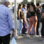INSS eleva teto de aposentadorias e pensões para R$ 8.475,55 em 2026