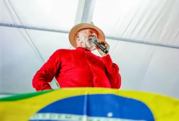 Lula critica proposta de Trump e afirma que ONU está sendo enfraquecida