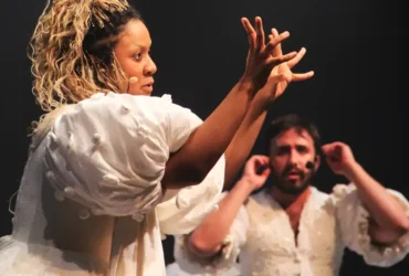 Acessibilidade integra nova temporada de Os irmãos Karamázov no Rio