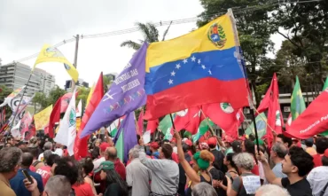Protesto em São Paulo pede libertação de Maduro e soberania venezuelana