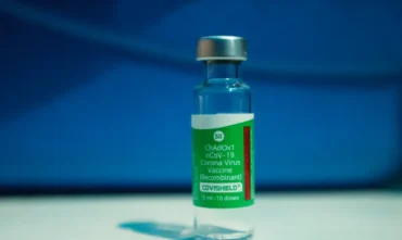 Vacina contra covid deixa legado científico e industrial para o SUS