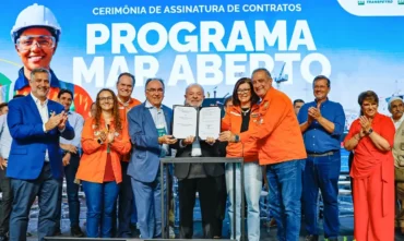 Petrobras firma contrato bilionário para construção de navios no Sul do país
