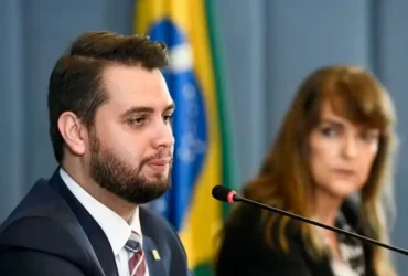 STF mantém prisão de Filipe Martins após audiência de custódia