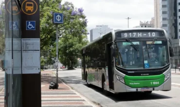 Passageiros de ônibus de SP podem pagar passagem por Bluetooth