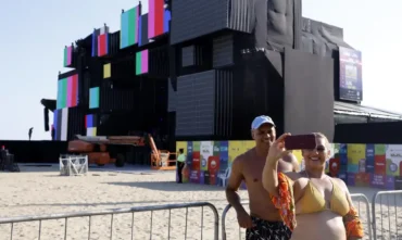 Turismo impulsiona recorde histórico de visitantes estrangeiros no Brasil em 2025