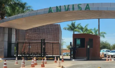 Anvisa determina recolhimento de lote de chocolate Laka por erro na embalagem