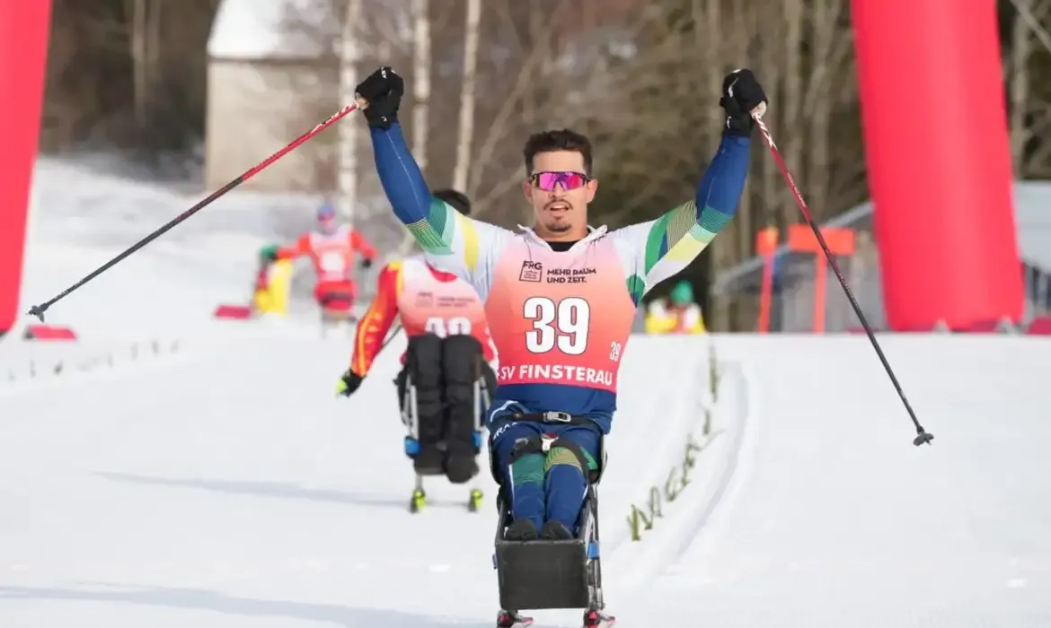 Ribera conquista ouro na Copa do Mundo de esqui cross country