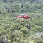 Helicóptero cai na zona oeste do Rio e deixa três mortos