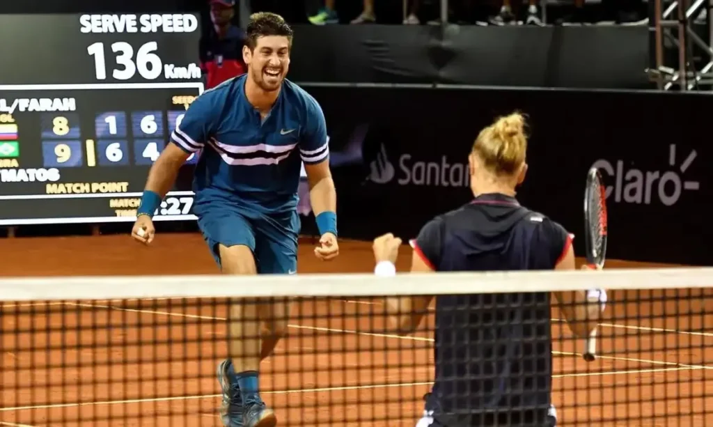 Brasileiros avançam às quartas em Brisbane no ATP