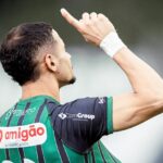 Maringá x Coritiba ao vivo: onde assistir, horário e prováveis escalações no Paranaense 2026