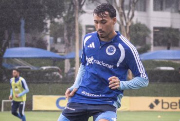 Cruzeiro x Democrata ao vivo: onde assistir, escalações e tudo sobre o jogo no Mineirão pelo Mineiro 2026. Imagem: @ggaleixo Cruzeiro