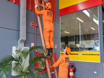 Resgate de jupará em Confresa mobiliza Bombeiros