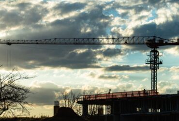 Carga tributária elevada é o principal problema enfrentado pela indústria da construção, diz CNI