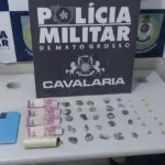 Cavalaria da PM prende dupla por tráfico em Cuiabá