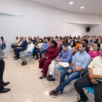 Com café da manhã para servidores, vice-prefeito assume comando do Executivo em Rondonópolis