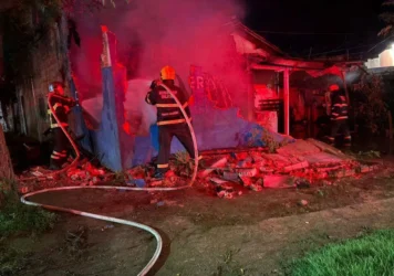 Incêndio em residência mobiliza Bombeiros em Sinop
