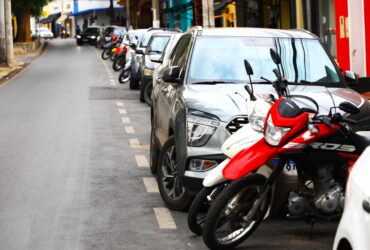 Cuiabá proíbe valor mínimo para recarga via Pix no estacionamento rotativo