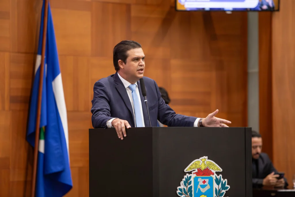 Deputado defende inclusão em parques públicos no estado