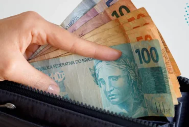 Desconto em conta salário sem autorização é considerado indevido pelo TJMT