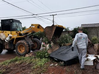 Limpeza Urbana em Sinop: Secretaria de Obras remove toneladas de entulho e reforça canais de denúncia