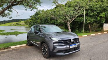 Nissan Kicks 2026 mantém desempenho no mercado e cresce em conteúdo tecnológico