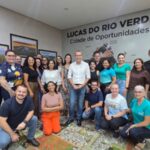 Prefeito Miguel Vaz se reúne com gestores escolares para alinhar ações da educação municipal