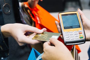 Reincidência na inadimplência atinge 84,7% e expõe fragilidade do orçamento das famílias