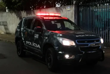 Trio é preso após ataque armado e roubo de caminhonete em Cáceres