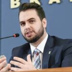 A prisão de Filipe Martins e o recado institucional do STF