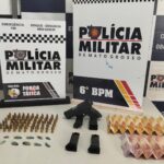 Operação da PM apreende arma de fogo, munição e drogas e prende suspeitos com vínculos a facção em Cáceres