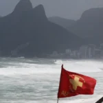 Chuva intensa provoca transtornos no Rio de Janeiro desde a noite de segunda-feira