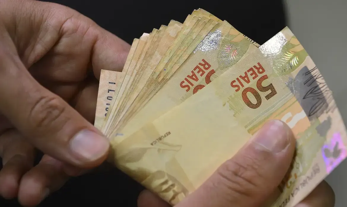 Segurodesemprego tem novo teto de R$ 2.518,65 após reajuste oficial